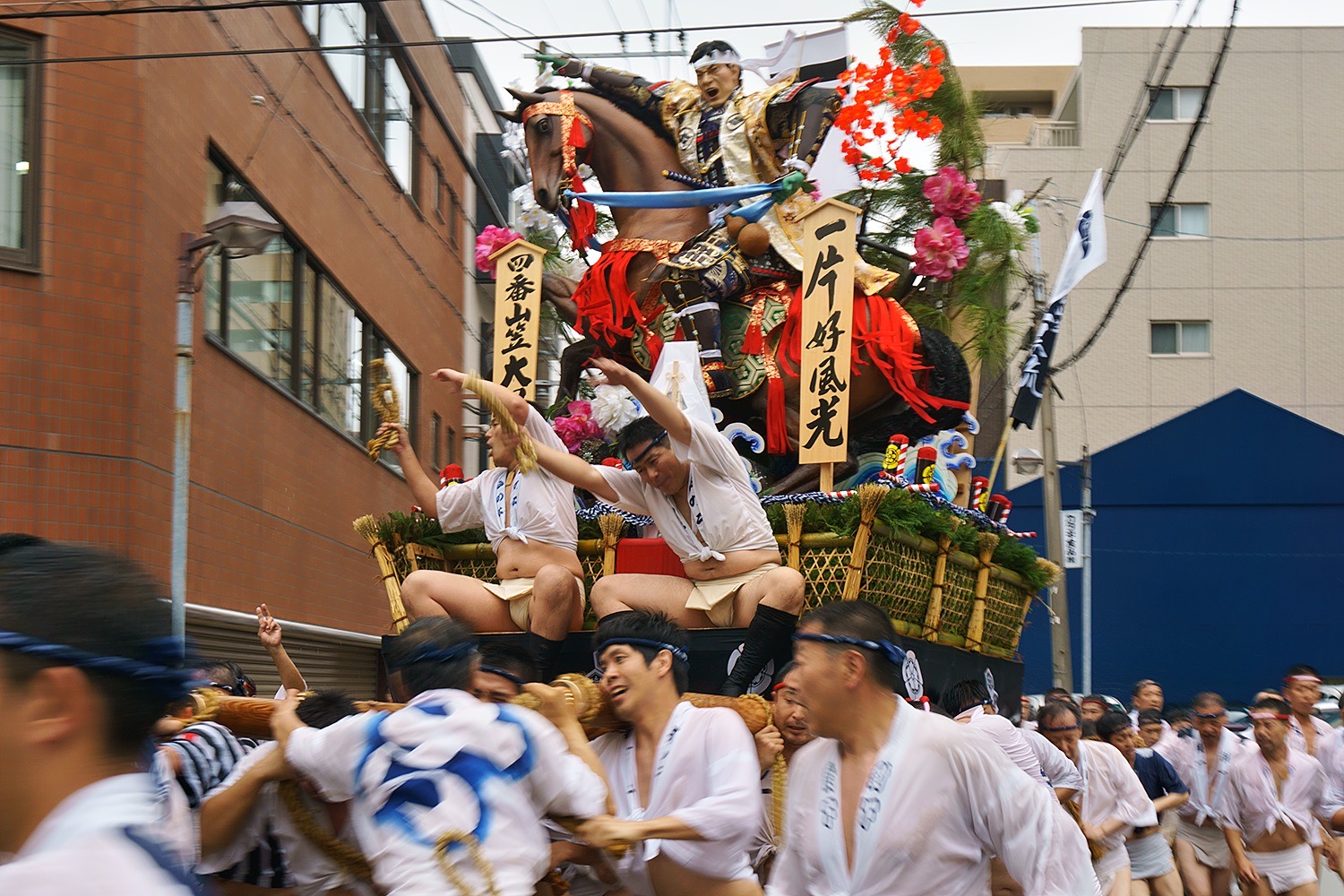 博多祇園山笠：七世紀を超える歴史と情熱の軌跡