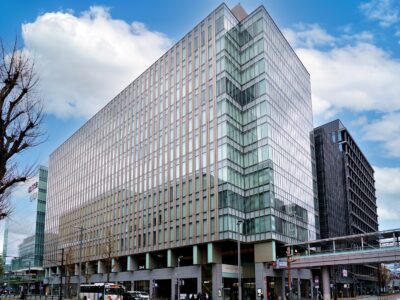 博多駅から300歩!JRJP博多ビルの美食横丁と穴場カフェ